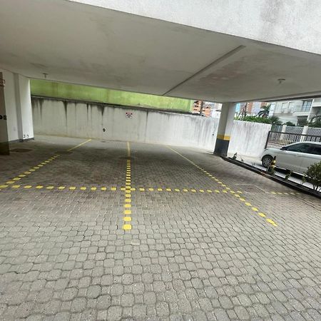 Cobertura Duplex Com Churrasqueira Гуаружа Экстерьер фото